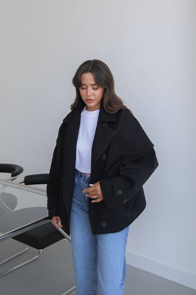 Oversize Kısa Ceket - Geniş Yakalı Kadın Günlük Ceket Modelleri