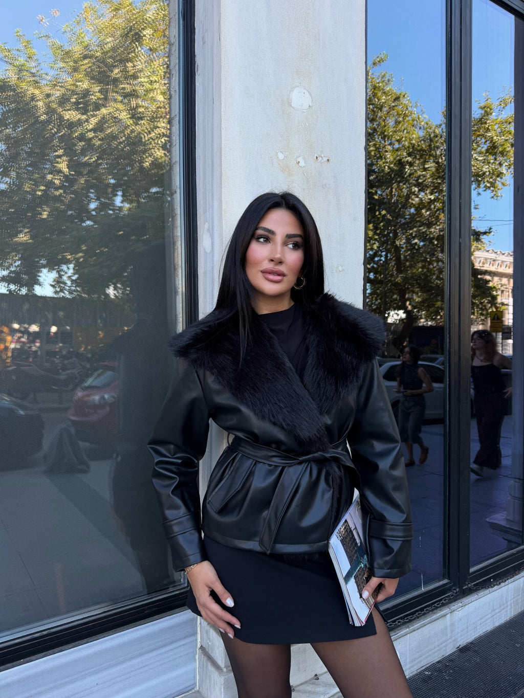 Kürk Yaka Kemerli Suni Deri Ceket - Şık Kadın Ceket Modelleri