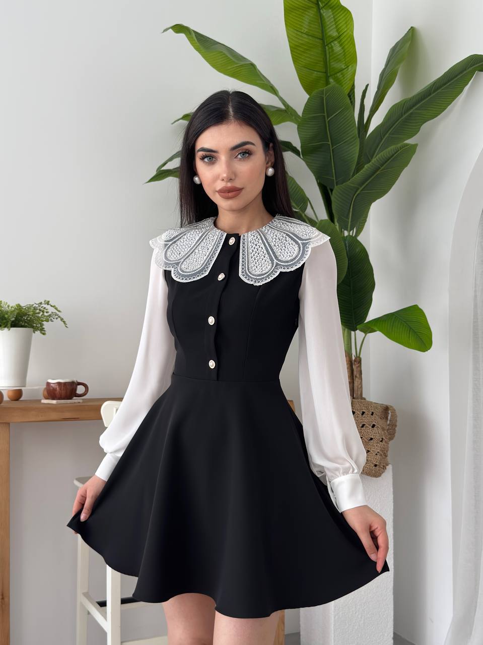 İnci İşlemeli Yakalı Şifon Kollu Mini Elbise - Uzun Kollu Kadın Elbise