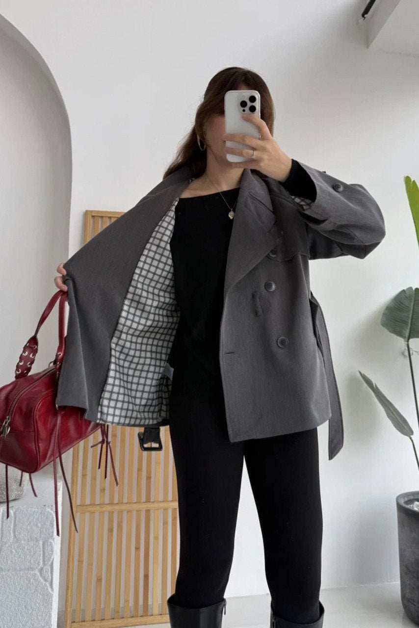 Kuşaklı Oversize Kısa Trençkot