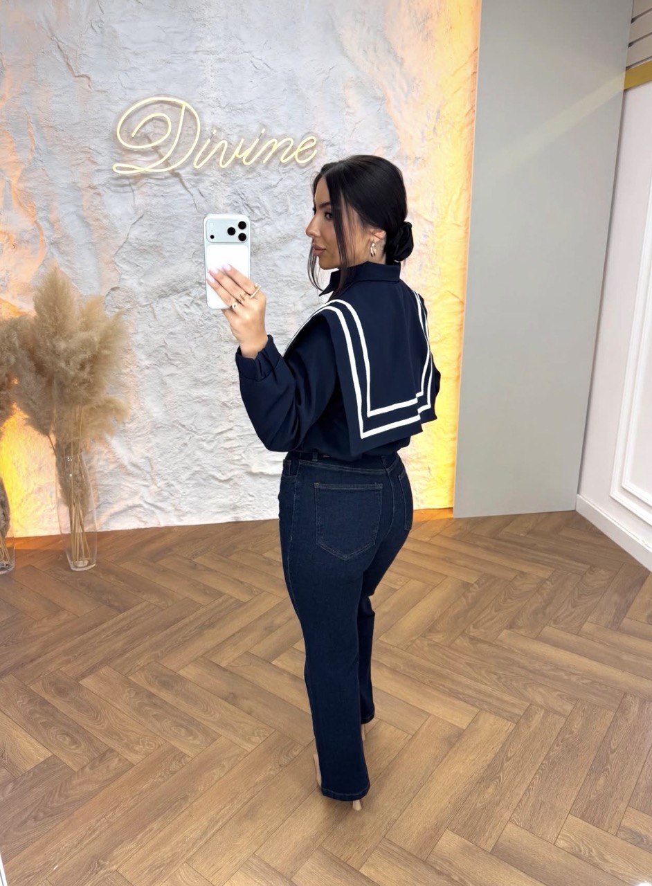 Denizci Yaka Gold Düğmeli Crop Ceket