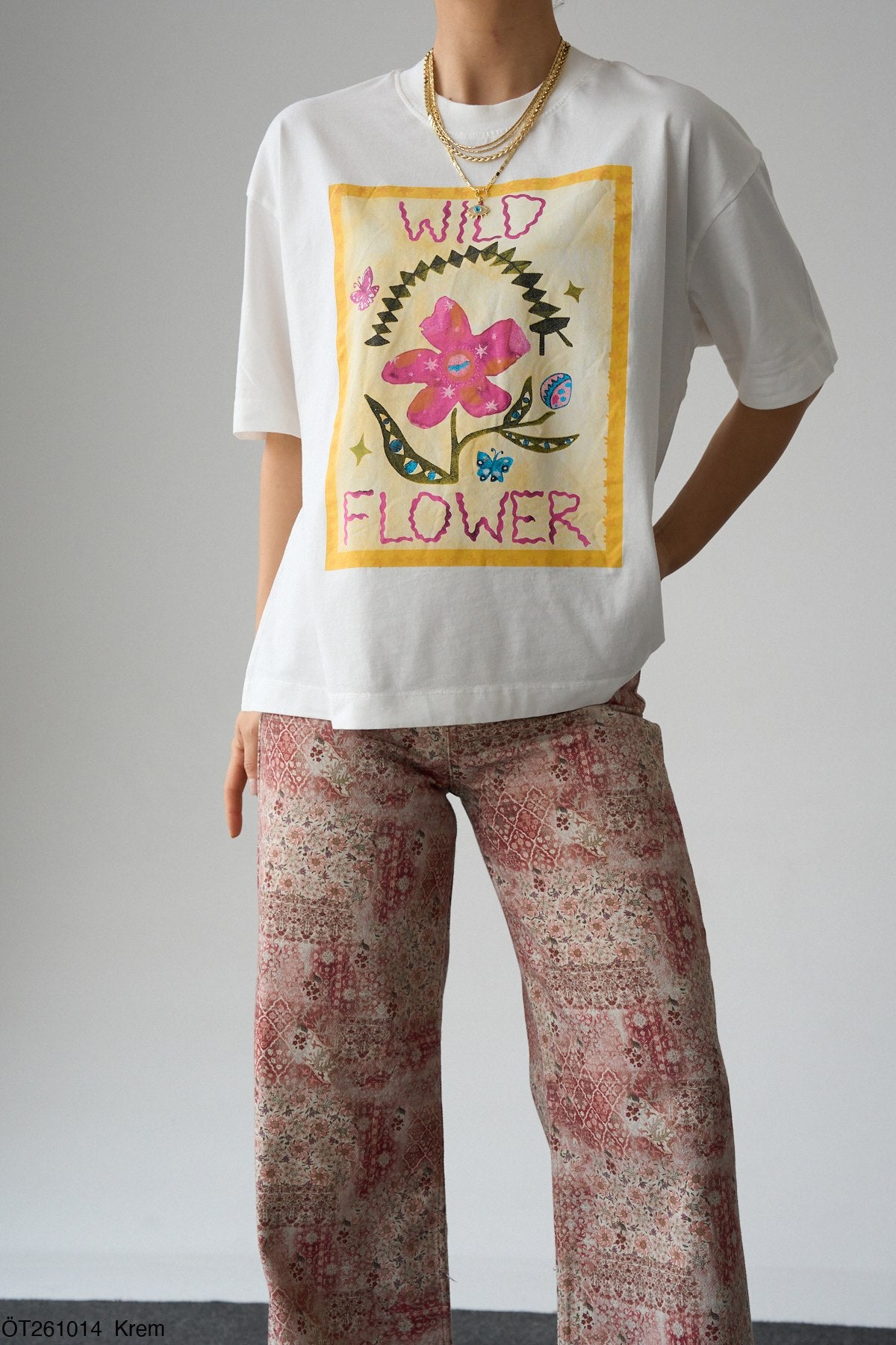 Baskılı Oversize %100 pamuk Beyaz Tişört - Wild Flower