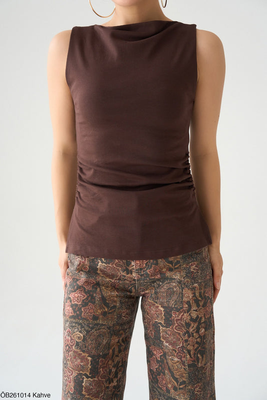 Kolsuz Bluz - Yan Büzgülü %100 Pamuklu Body Bluz - Siyah, Kahve, Ekru