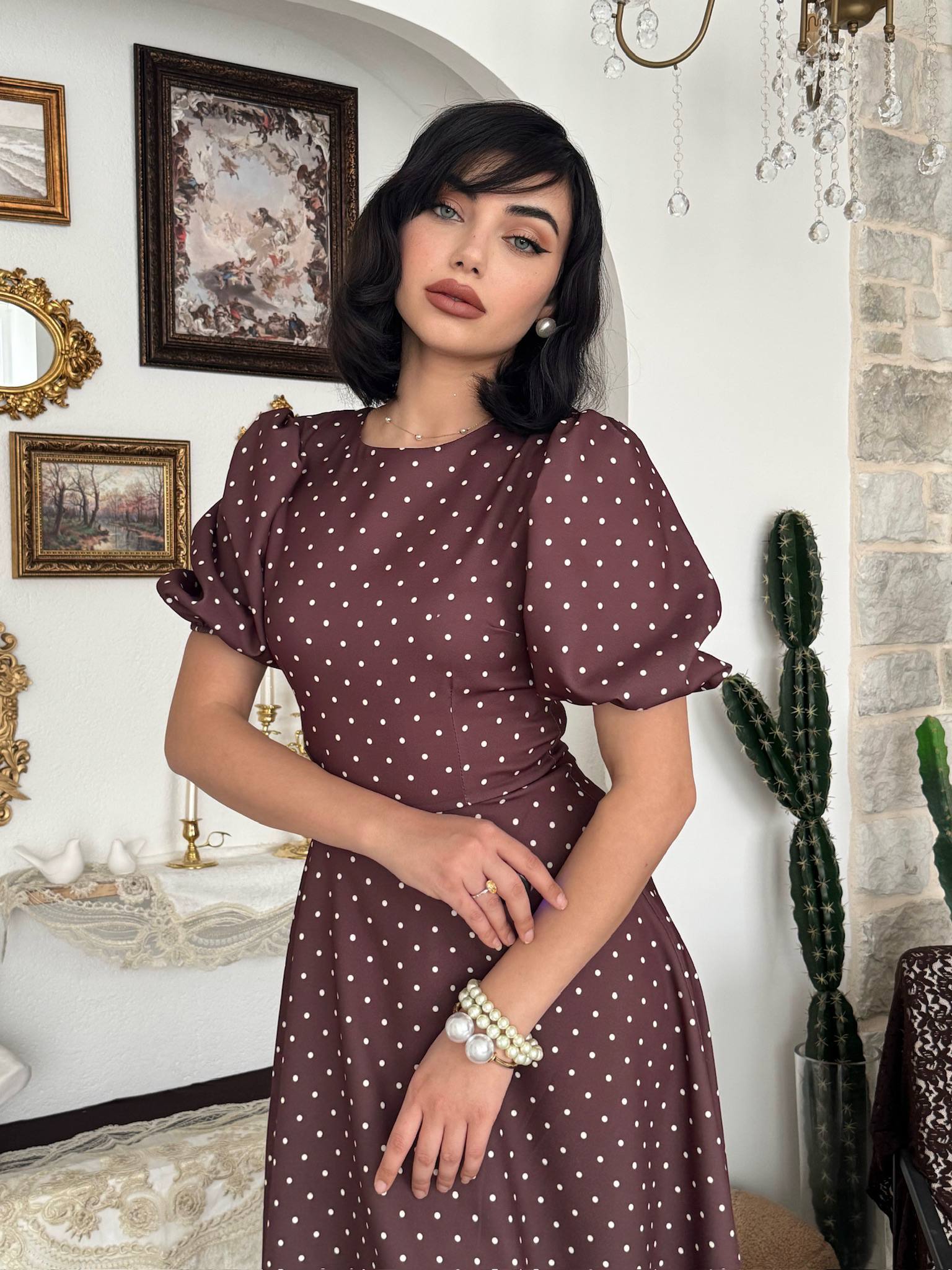 Etke Puantiyeli Balon Kollu Maxi Elbise - Yuvarlak Yaka Vintage - Kahverengi